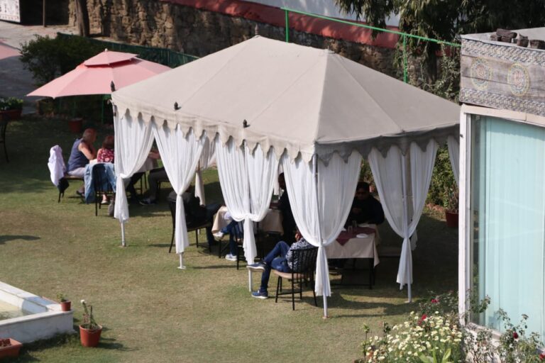 Garden Restaurant In Udaipur